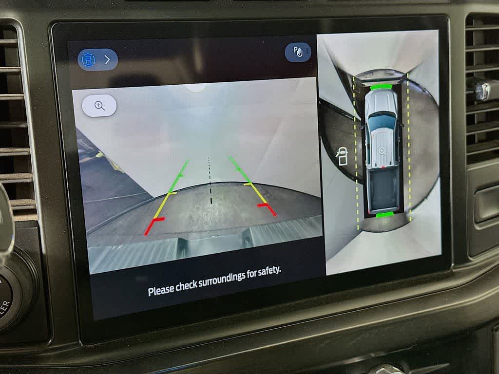 Thumbnail: 2023 Ford Econoline - 28