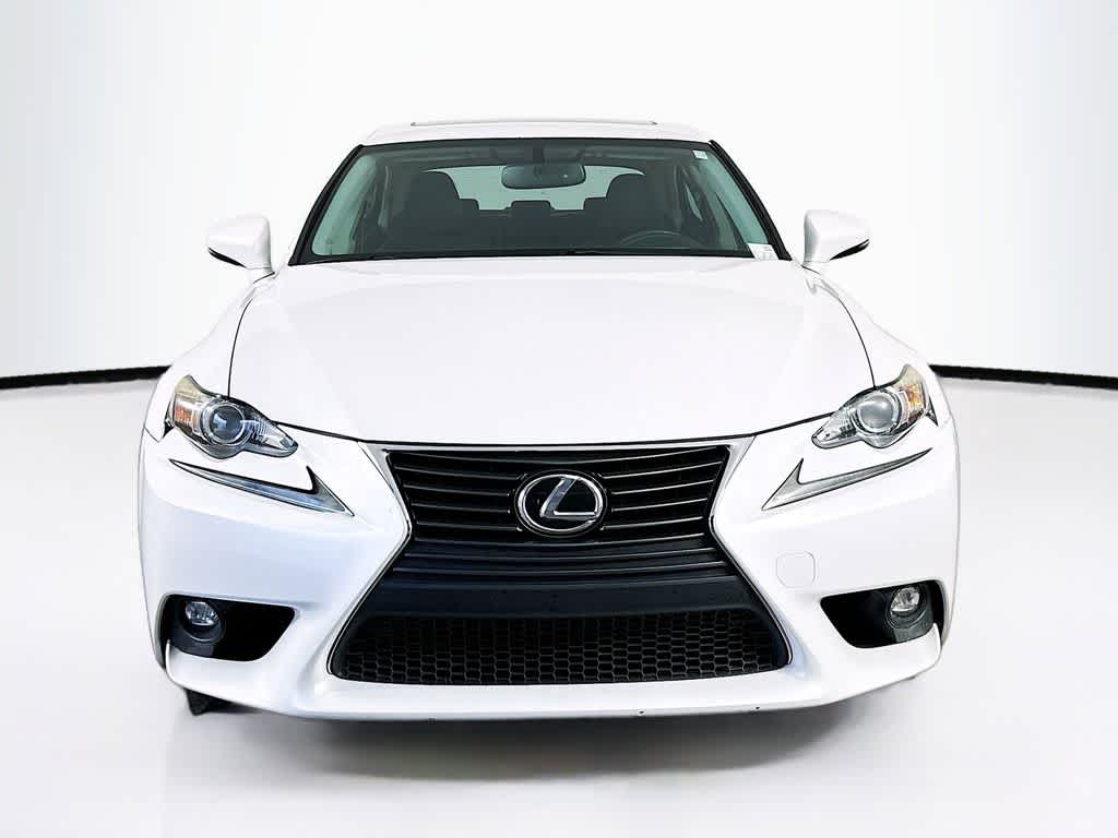 2016 Lexus IS 200t 6