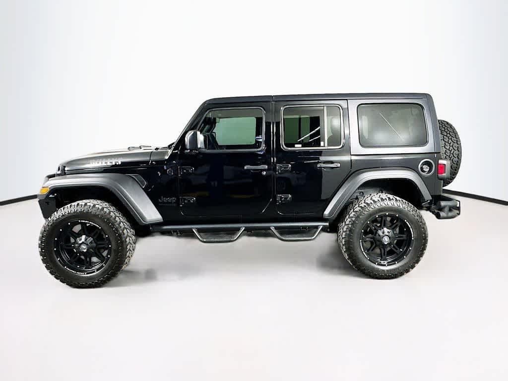 Thumbnail: 2021 Jeep Wrangler - 3