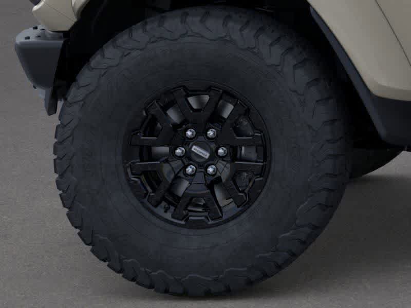 Thumbnail: 2025 Ford Bronco - 21