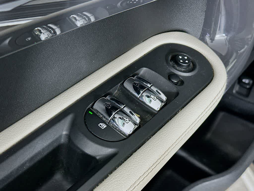 Thumbnail: 2018 MINI Cooper Countryman - 29