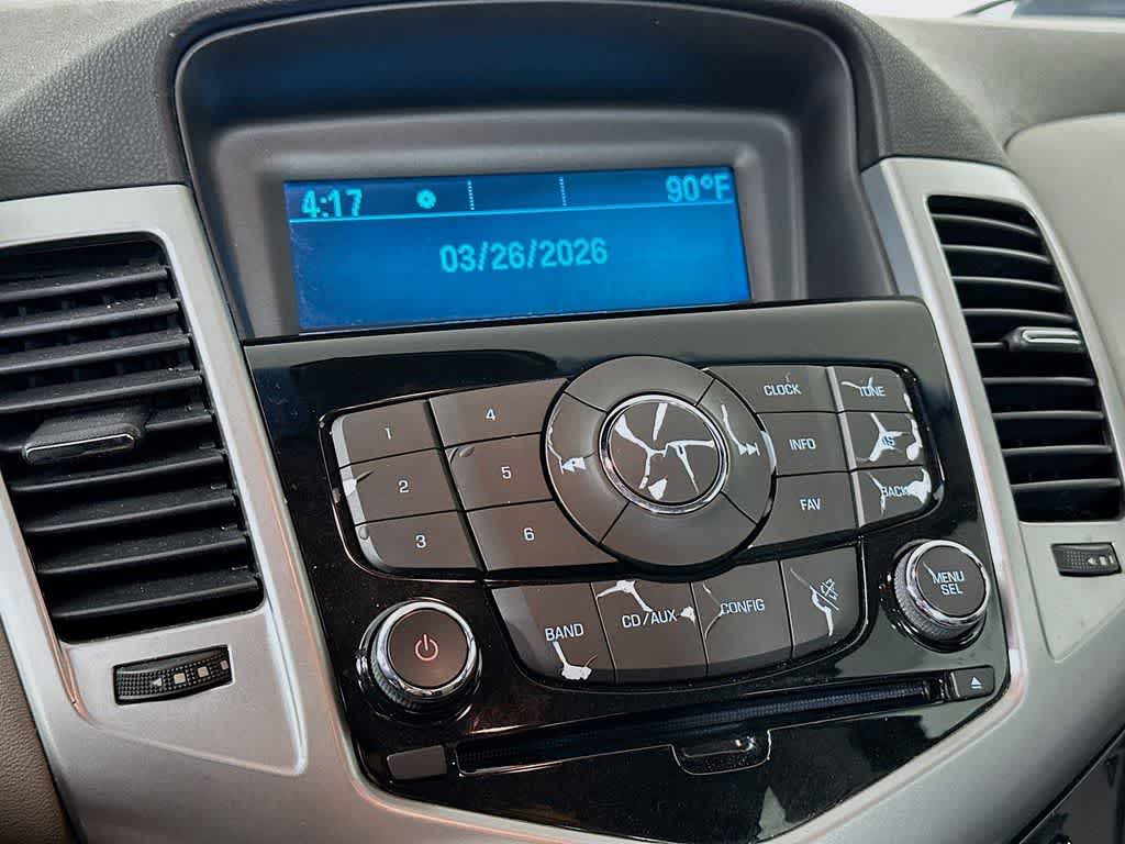 Thumbnail: 2013 Chevrolet Cruze - 16