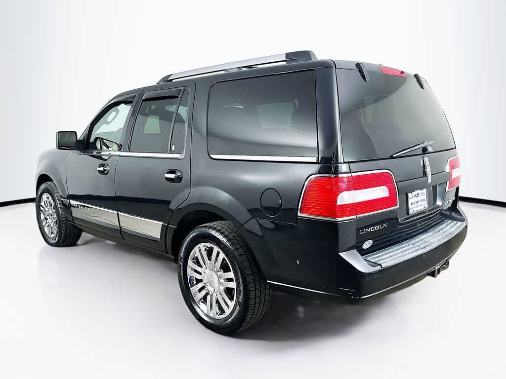 2010 Lincoln Navigator  4
