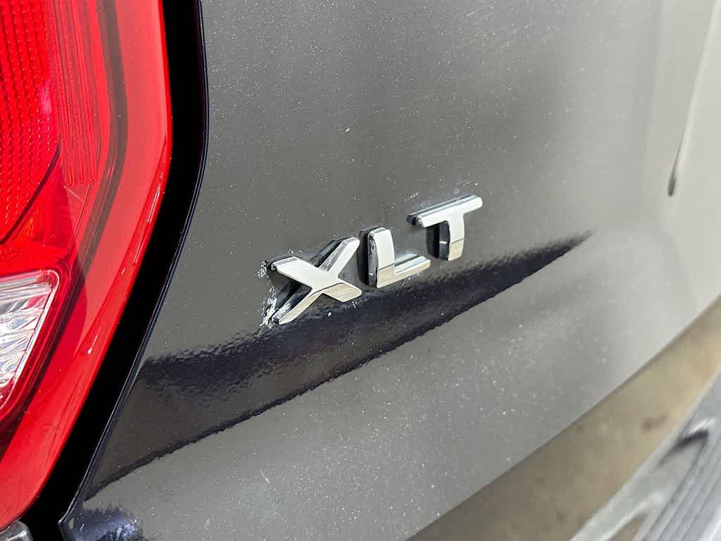 Thumbnail: 2019 Ford Explorer - 7