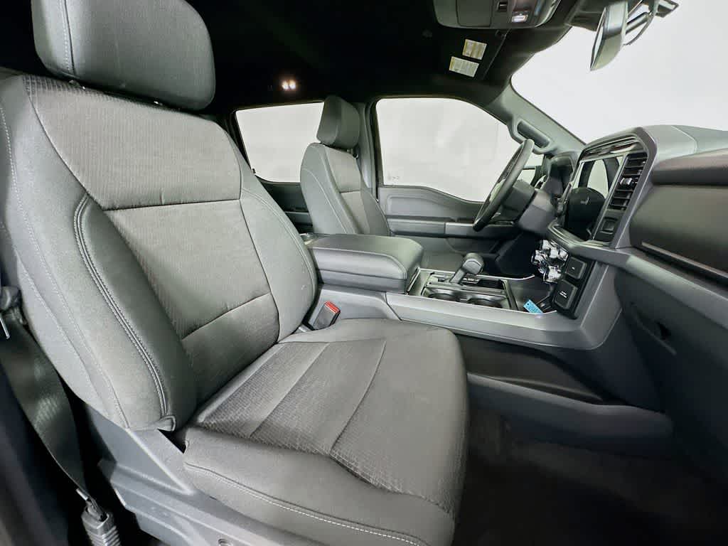 Thumbnail: 2025 Ford F-150 - 15