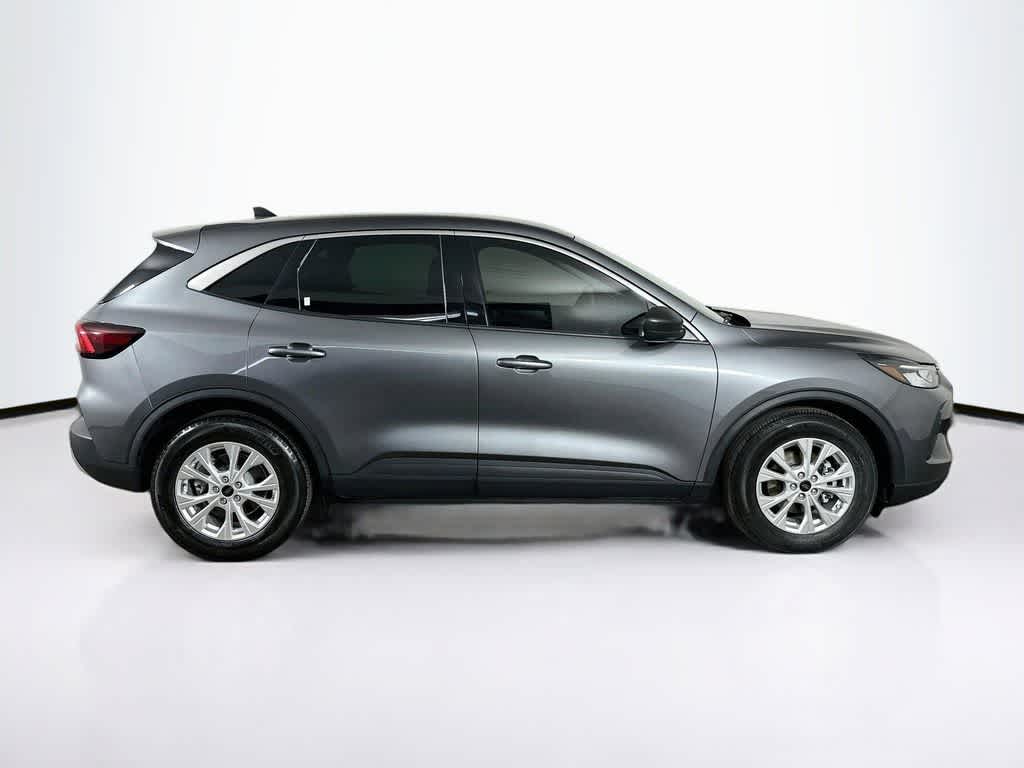 Thumbnail: 2023 Ford Escape - 26