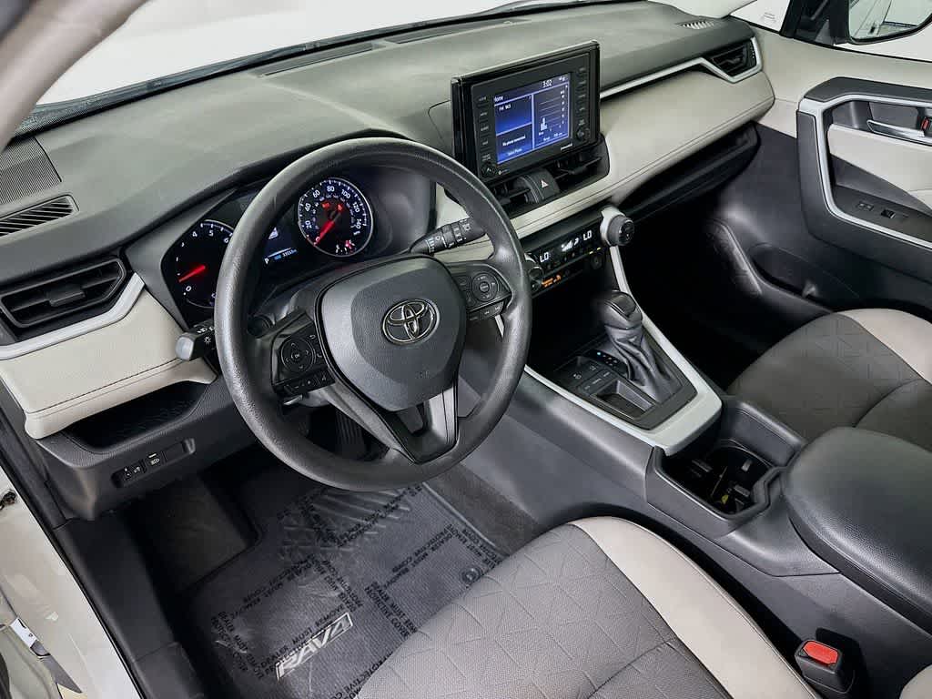 Thumbnail: 2022 Toyota RAV4 - 2