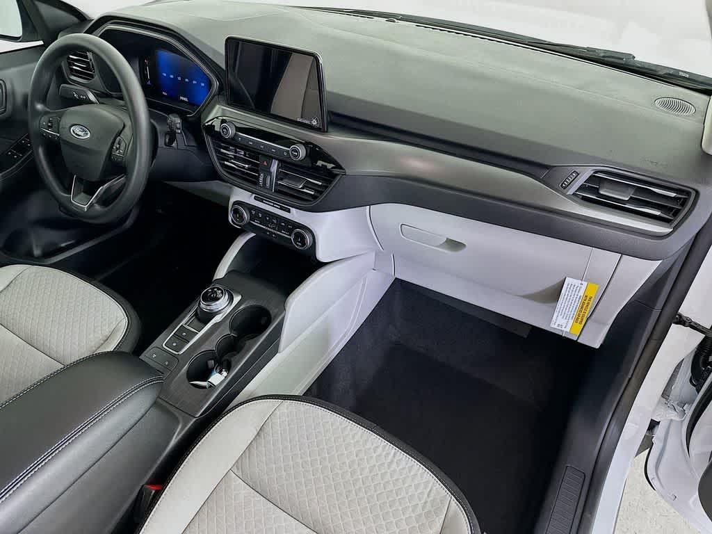 Thumbnail: 2026 Ford Escape - 31