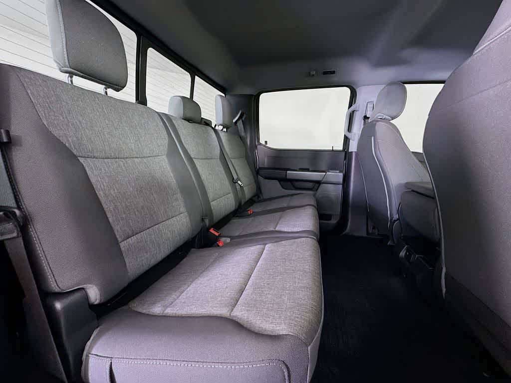 Thumbnail: 2024 Ford Econoline - 30