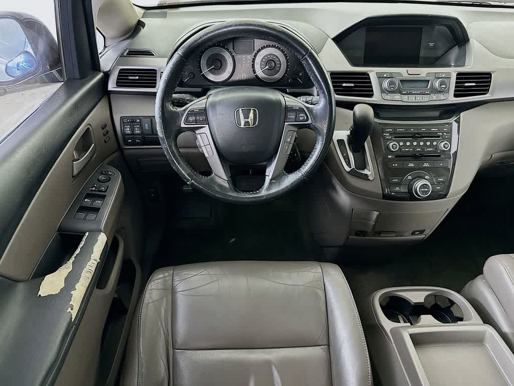 Thumbnail: 2013 Honda Odyssey - 10