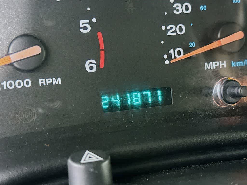 Thumbnail: 2001 Jeep Wrangler - 18