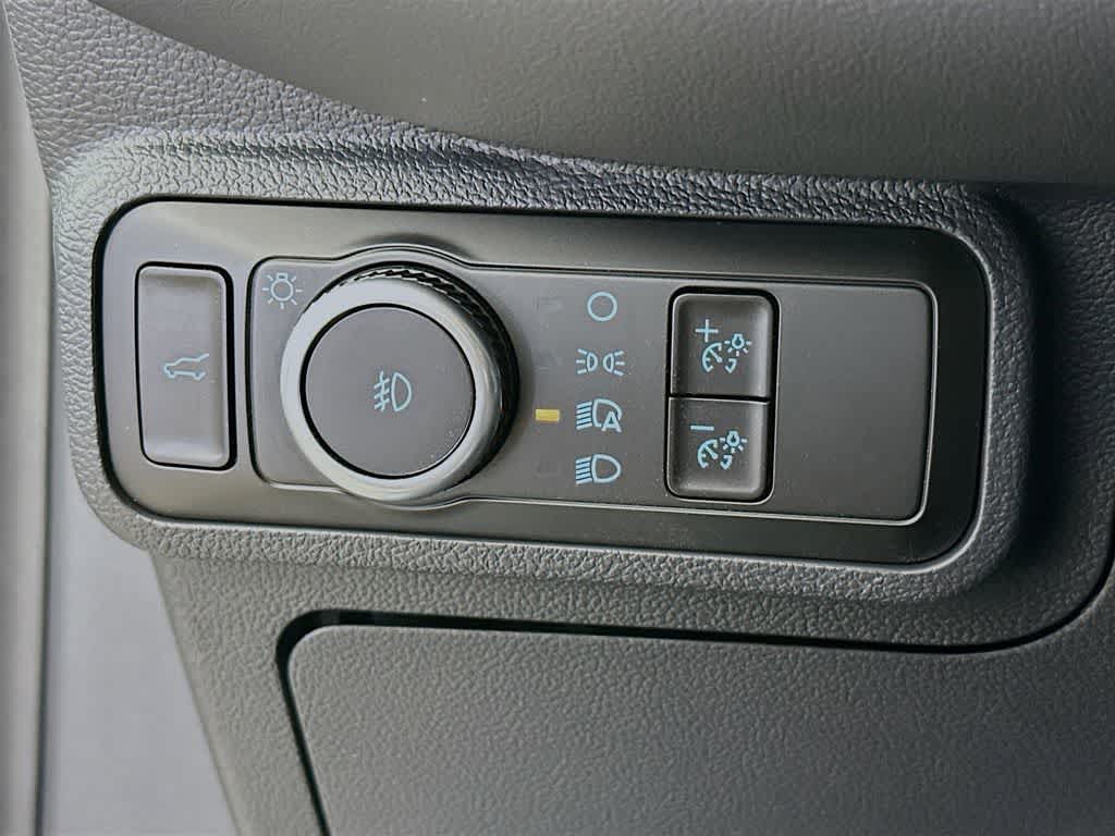 Thumbnail: 2026 Ford Explorer - 26
