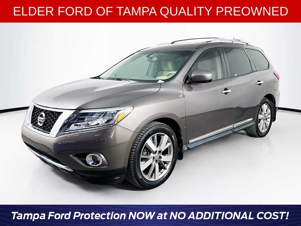 Thumbnail: 2015 Nissan Pathfinder - 1