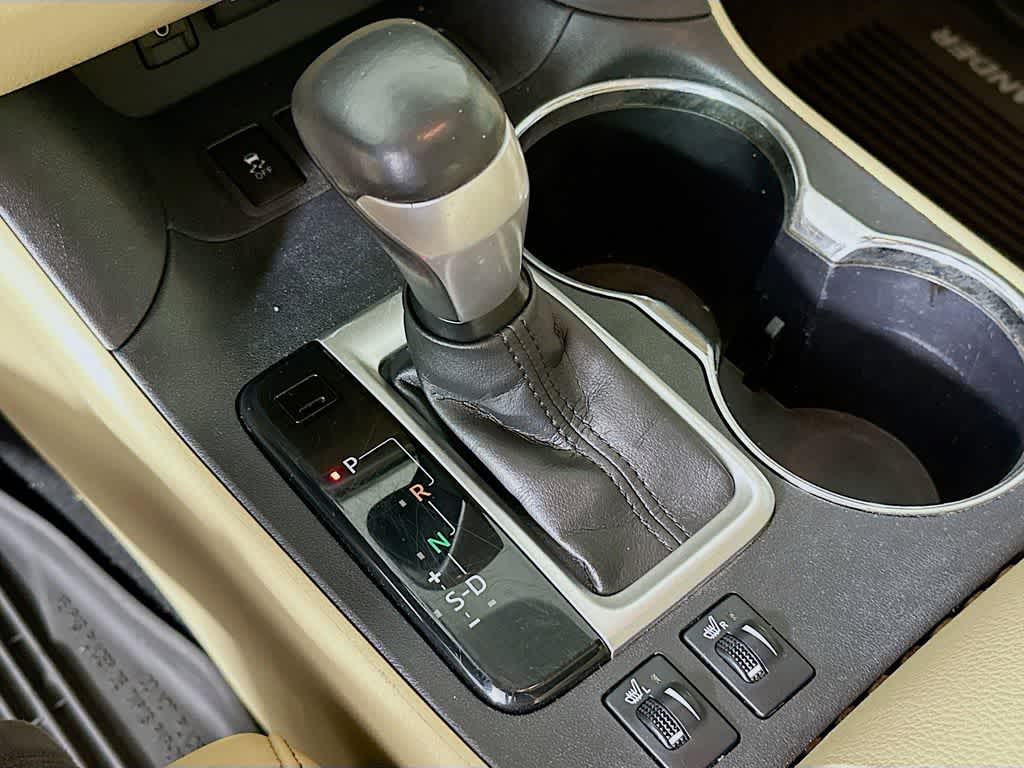Thumbnail: 2017 Toyota Highlander - 19