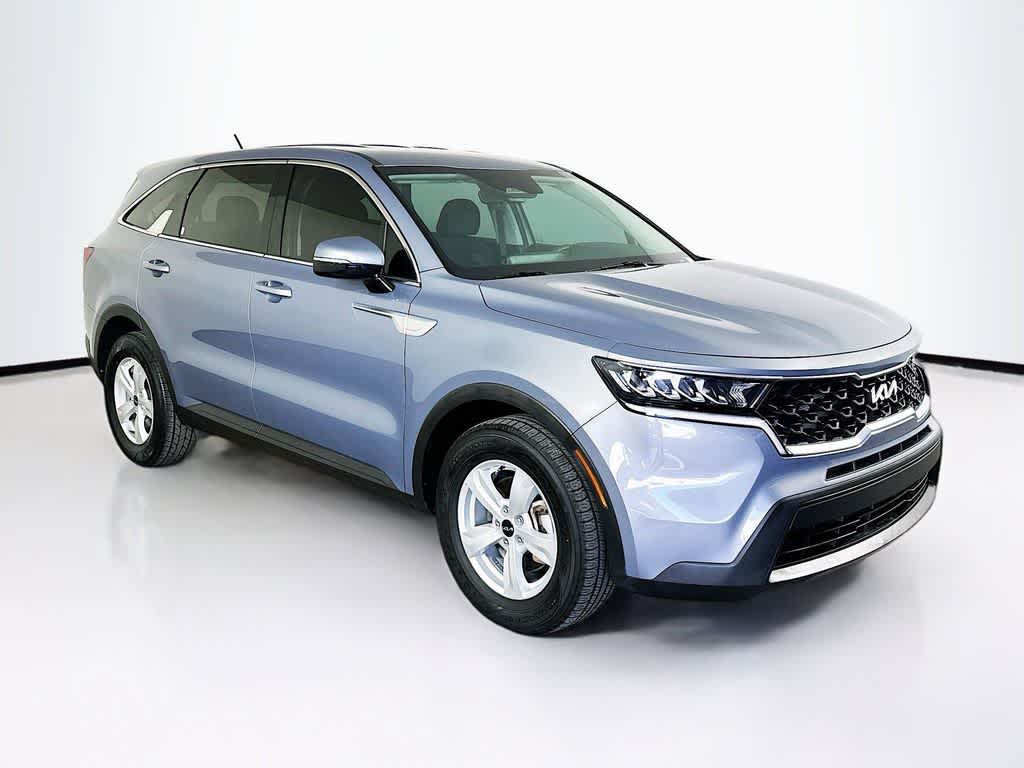 Thumbnail: 2023 Kia Sorento - 24