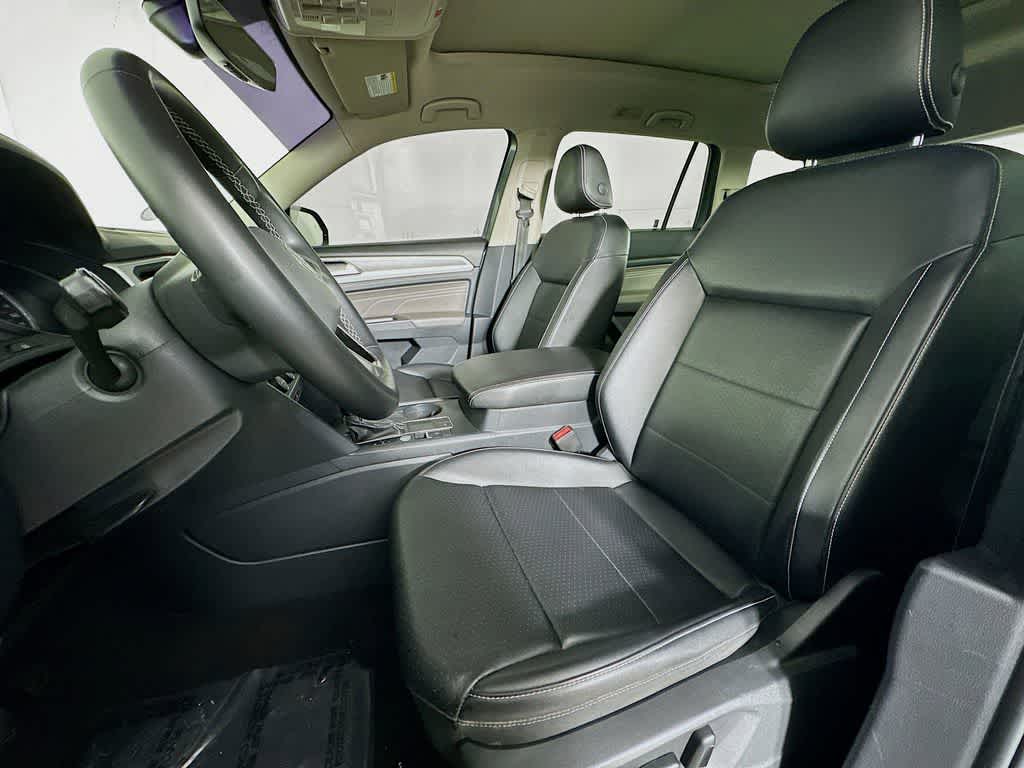 Thumbnail: 2021 Volkswagen Atlas - 11