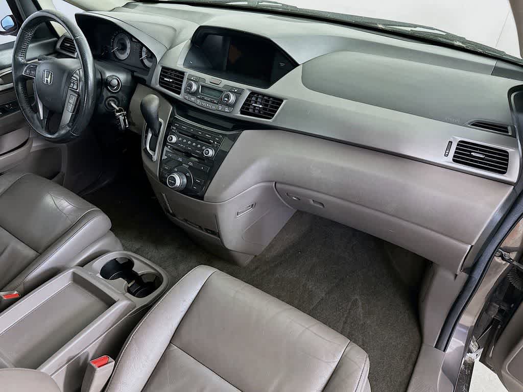 Thumbnail: 2013 Honda Odyssey - 36