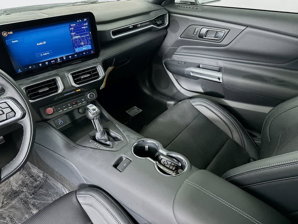 Thumbnail: 2025 Ford Mustang - 10