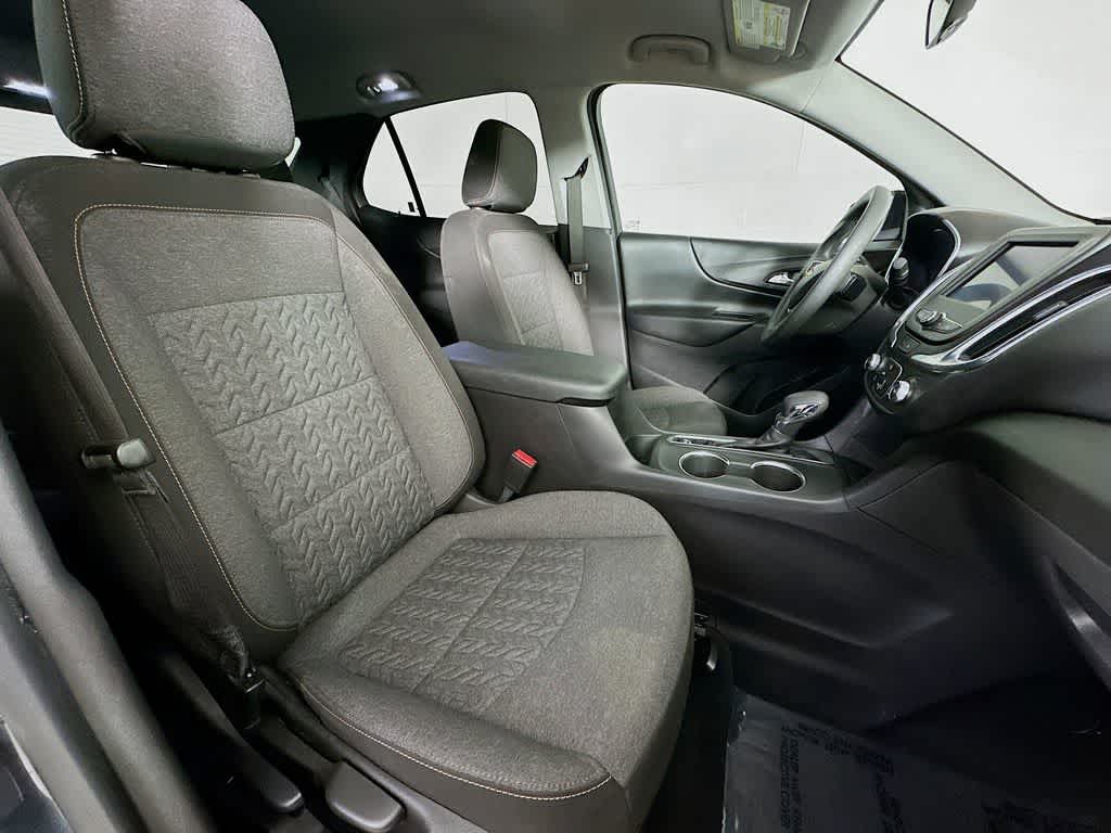 Thumbnail: 2022 Chevrolet Equinox - 15