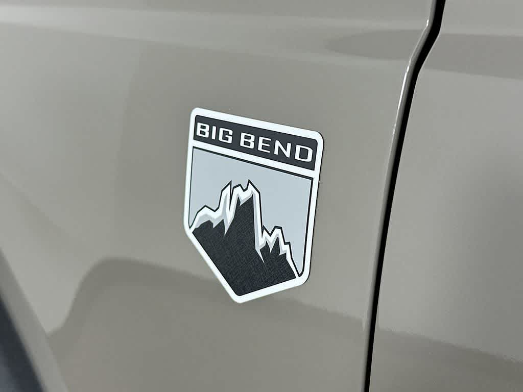 Thumbnail: 2025 Ford Bronco - 7