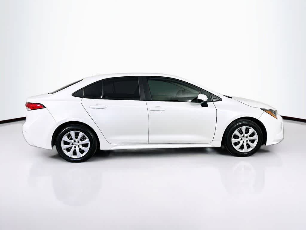 Thumbnail: 2022 Toyota Corolla - 24