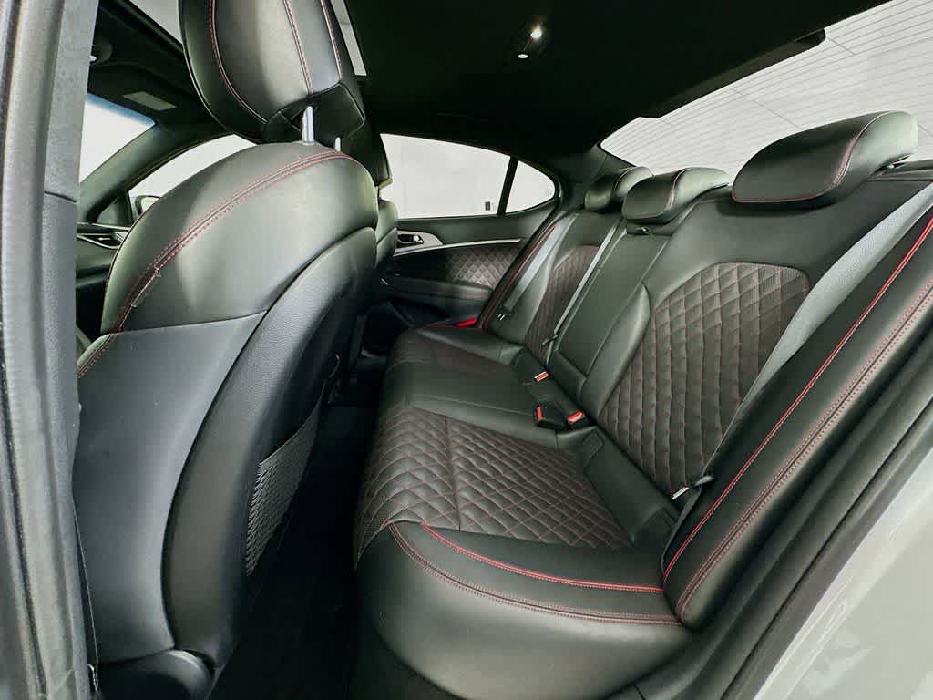 Thumbnail: 2019 Genesis G70 - 14