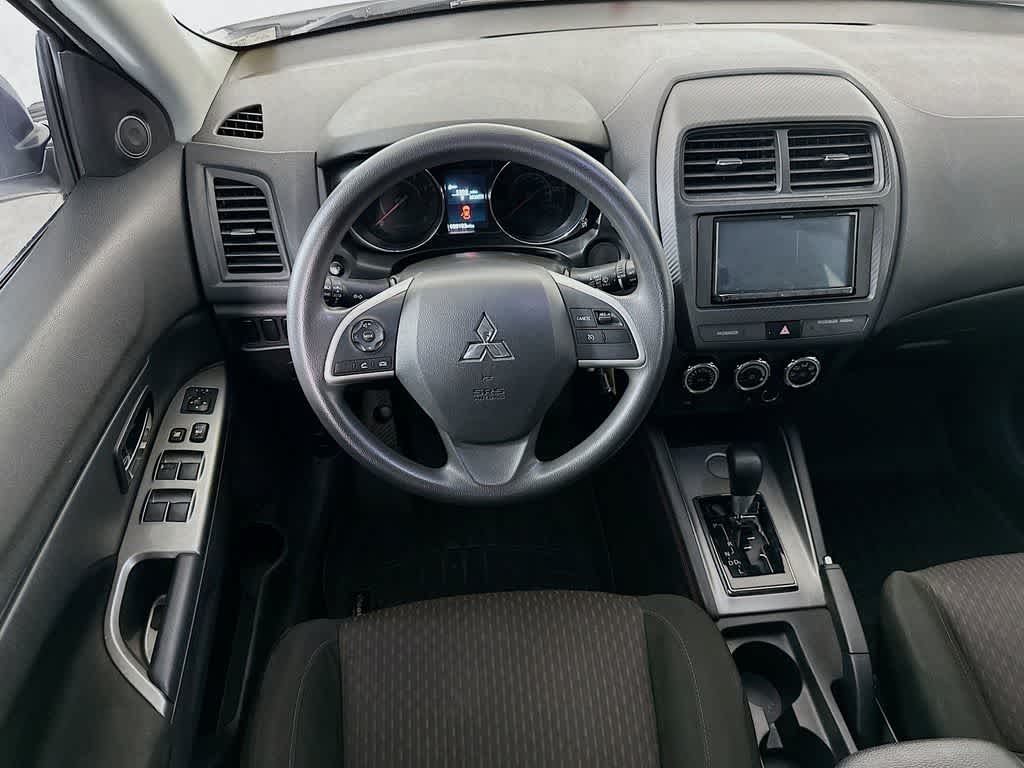 Thumbnail: 2019 Mitsubishi Outlander Sport - 10