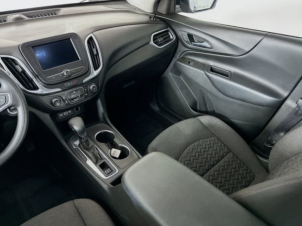 Thumbnail: 2022 Chevrolet Equinox - 11