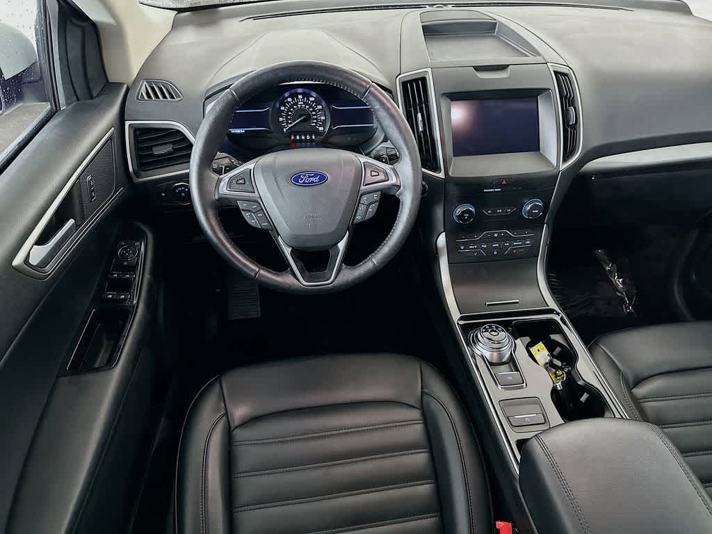 Thumbnail: 2020 Ford Edge - 10