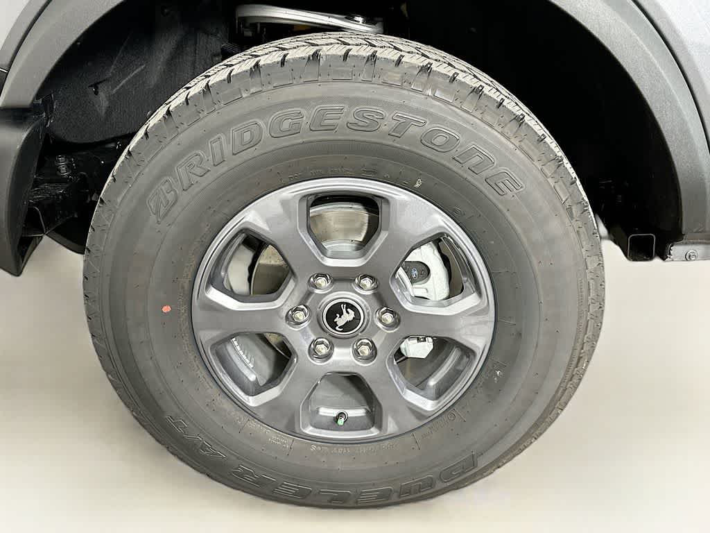 Thumbnail: 2025 Ford Bronco - 8