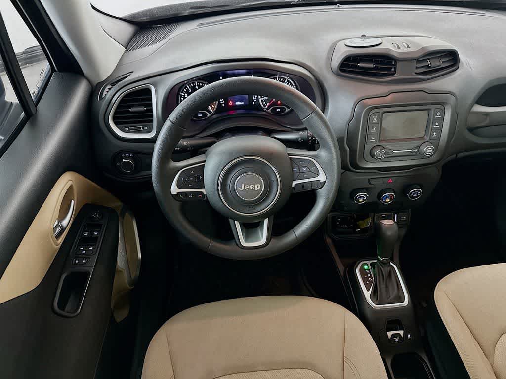 Thumbnail: 2019 Jeep Renegade - 10