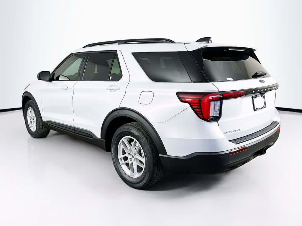 Thumbnail: 2026 Ford Explorer - 5