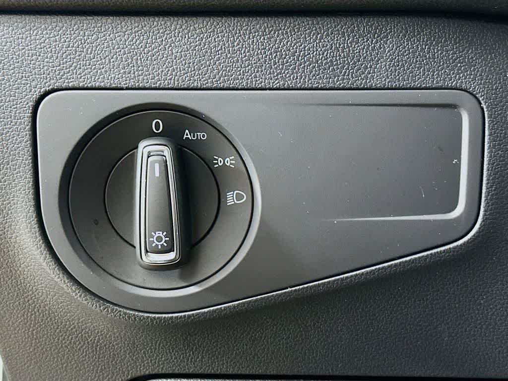 Thumbnail: 2024 Volkswagen Tiguan - 27