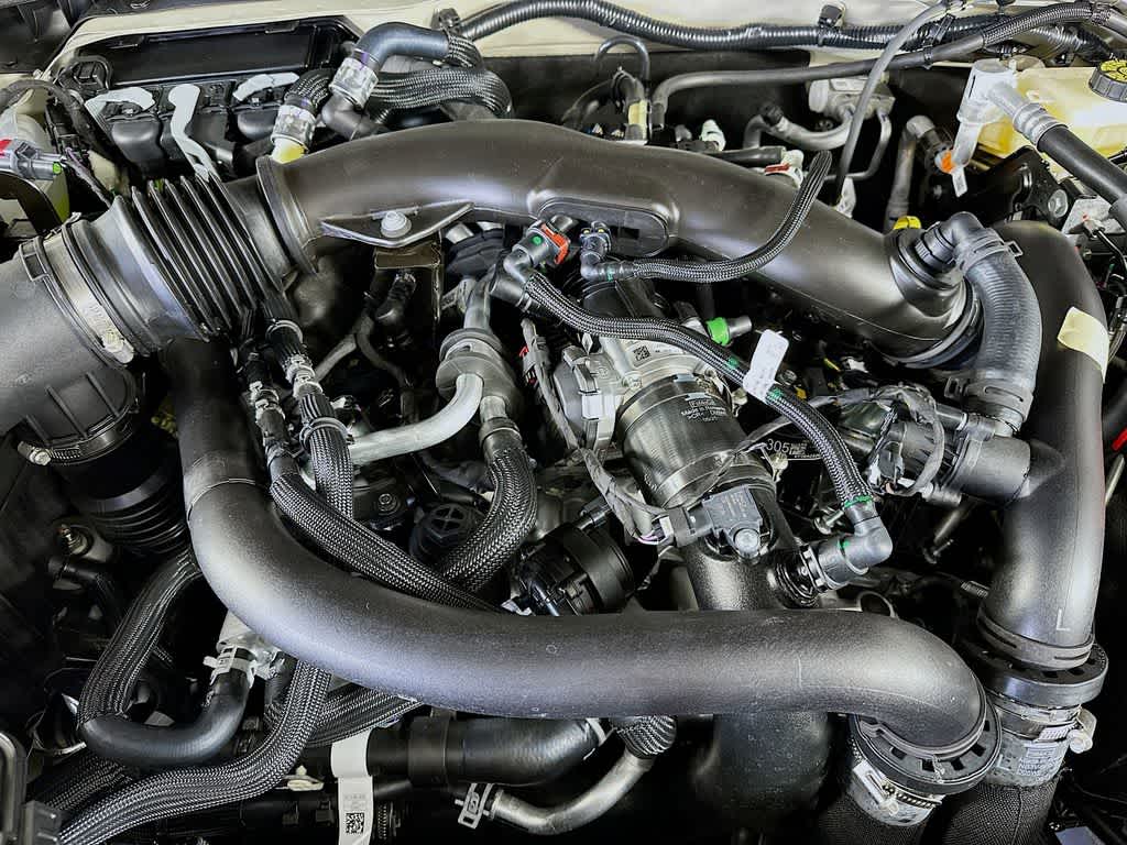 Thumbnail: 2025 Ford Bronco - 9