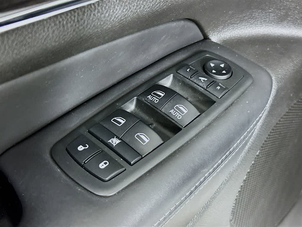 Thumbnail: 2019 Jeep Grand Cherokee - 33