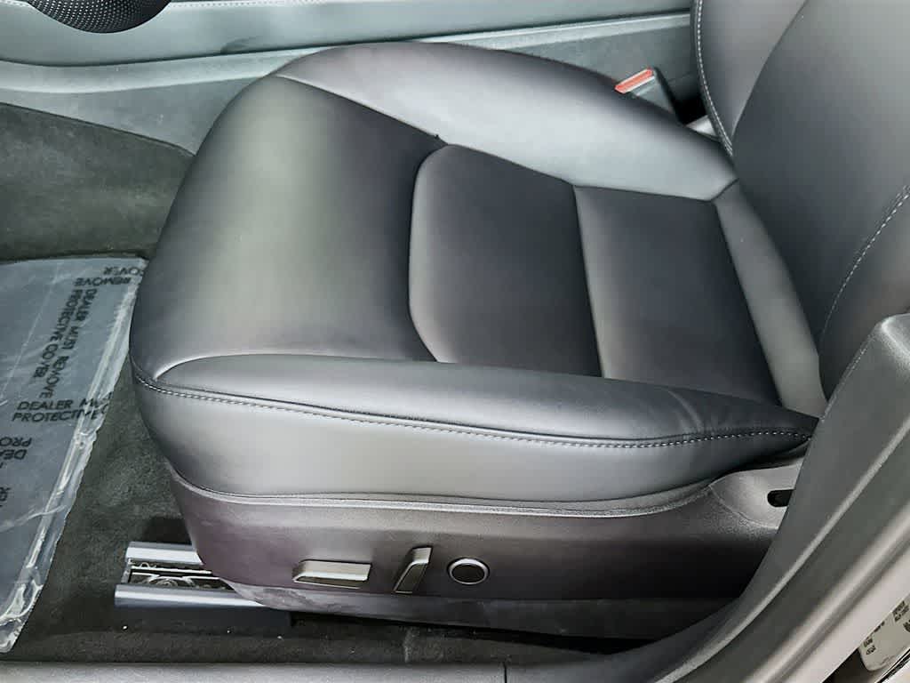 Thumbnail: 2023 Tesla Model 3 - 29