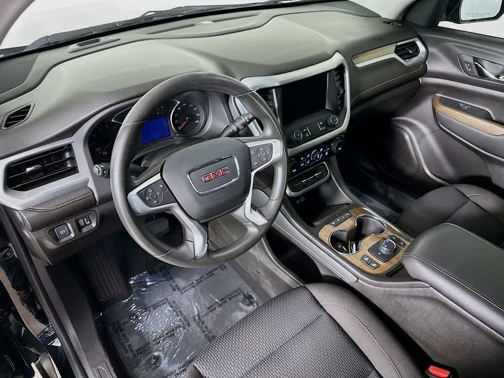 Thumbnail: 2023 GMC Acadia - 2