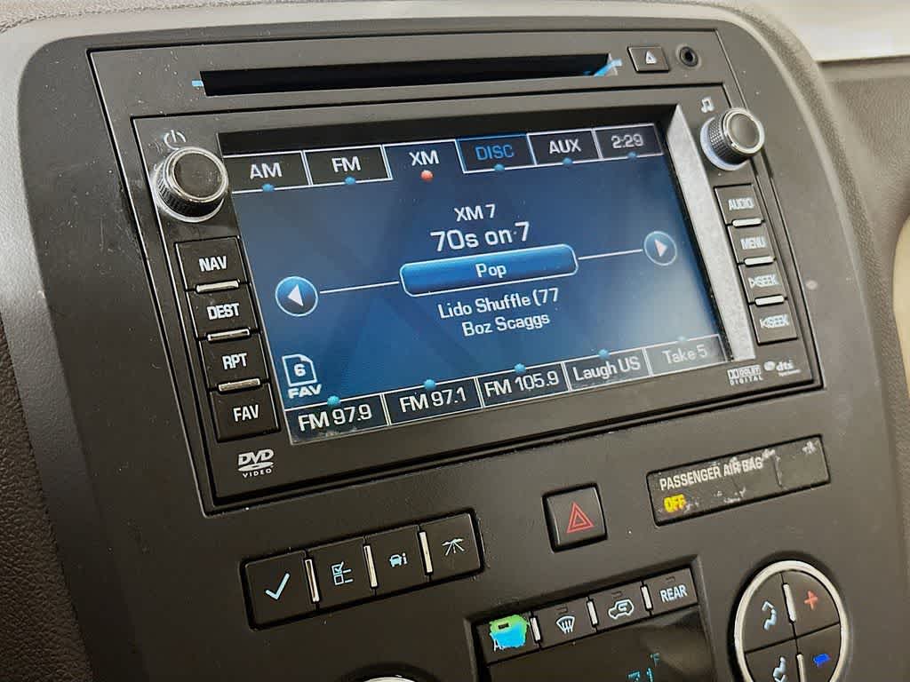 Thumbnail: 2010 Buick Enclave - 17