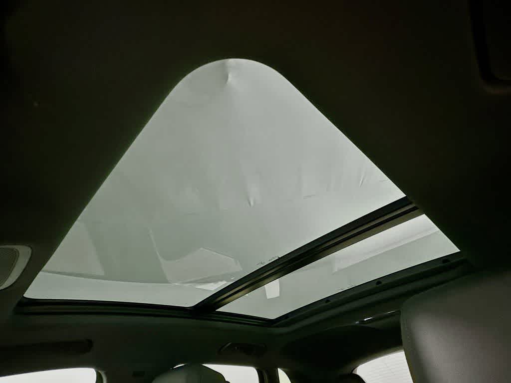 Thumbnail: 2024 Audi Q3 - 30