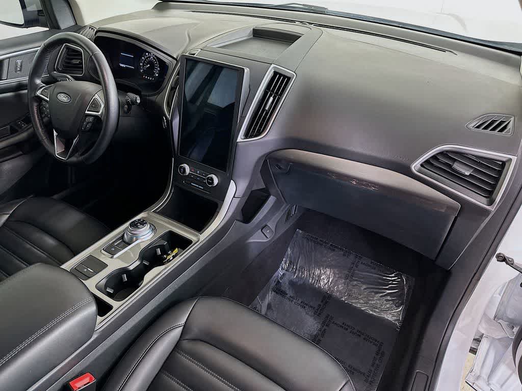 Thumbnail: 2024 Ford Edge - 32