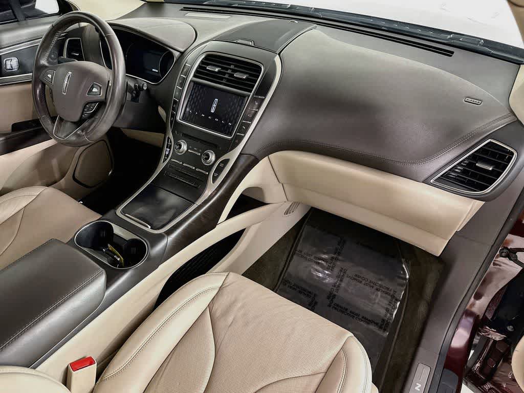 Thumbnail: 2017 Lincoln MKX - 34