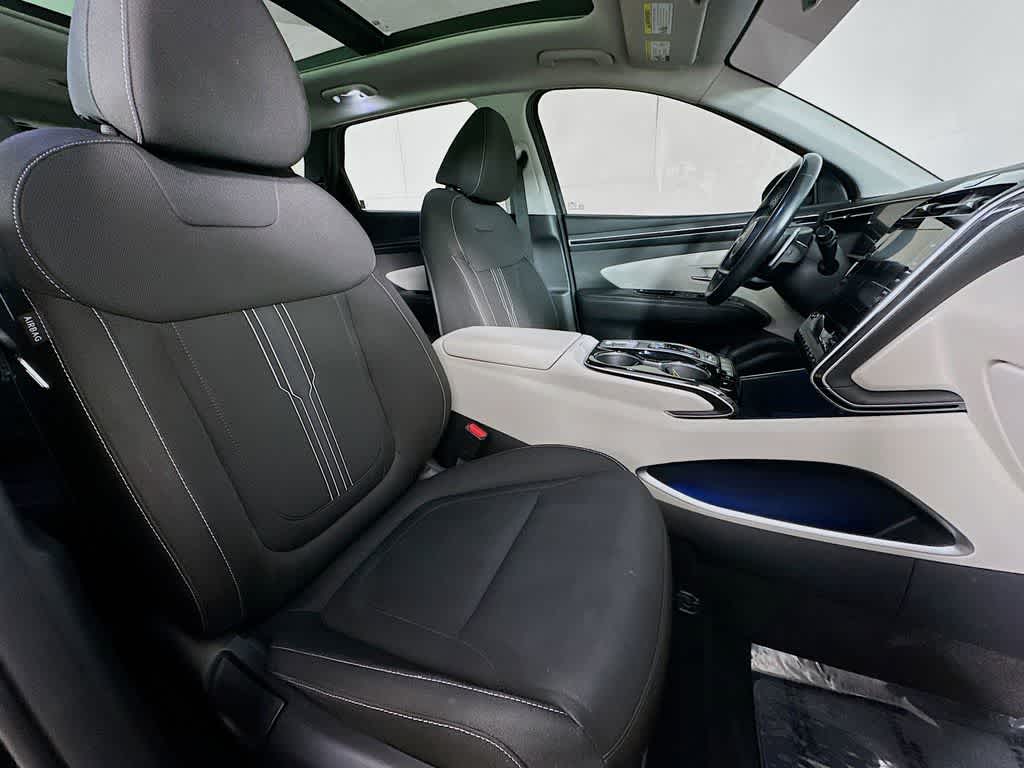 Thumbnail: 2022 Hyundai Tucson - 15