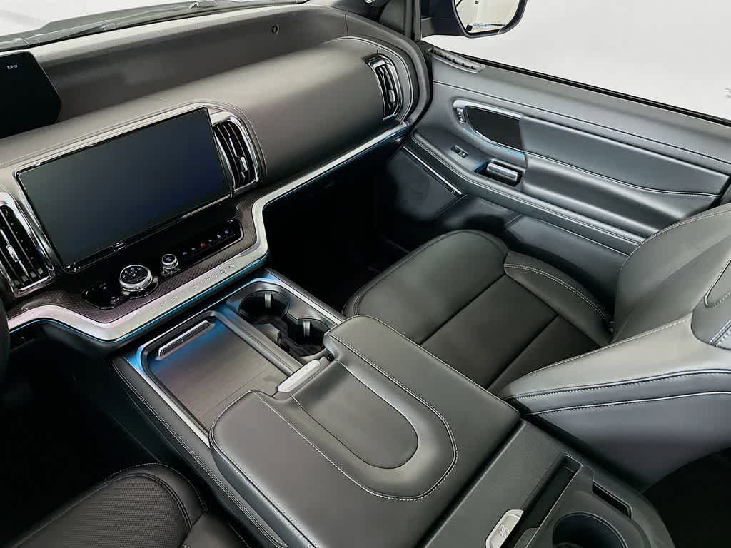 Thumbnail: 2026 Ford Expedition - 11