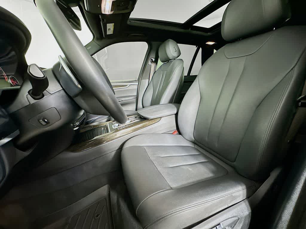 Thumbnail: 2018 BMW X5 - 12