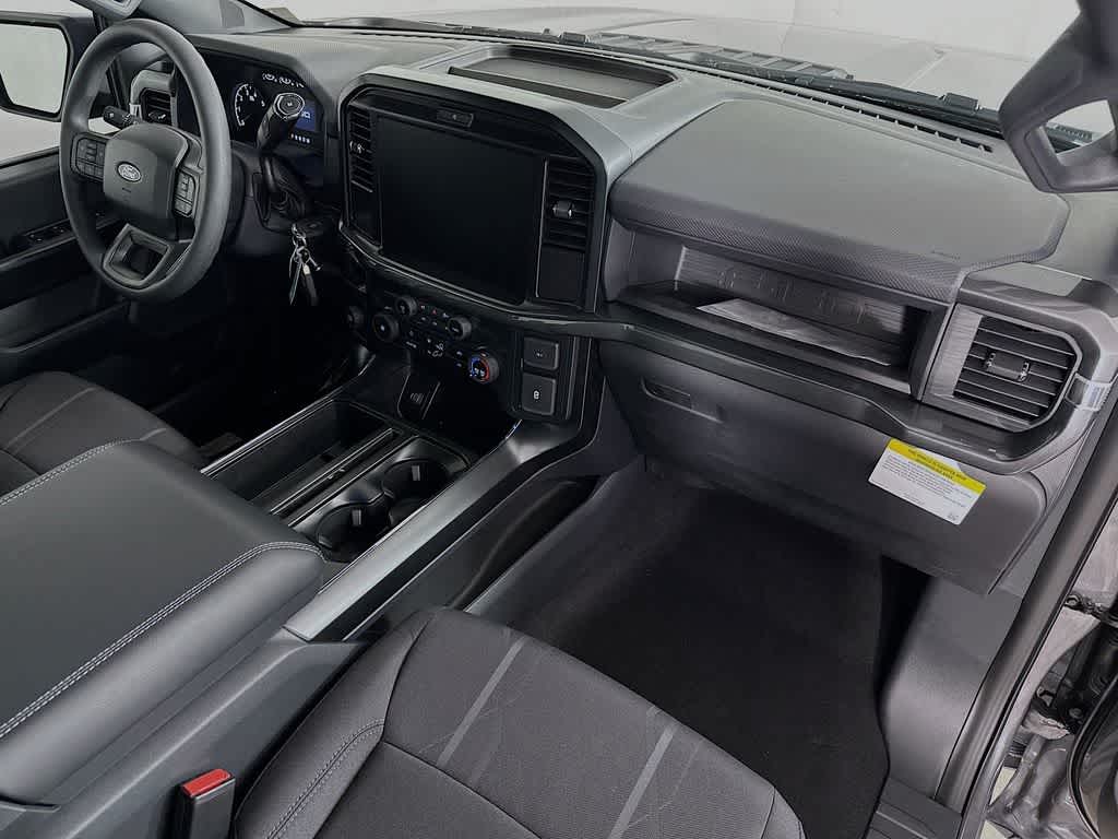 Thumbnail: 2026 Ford F-150 - 32