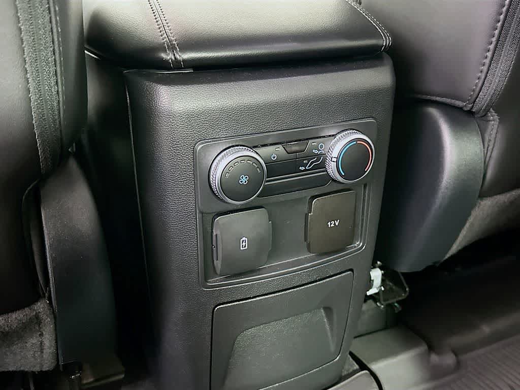 Thumbnail: 2022 Ford Explorer - 13