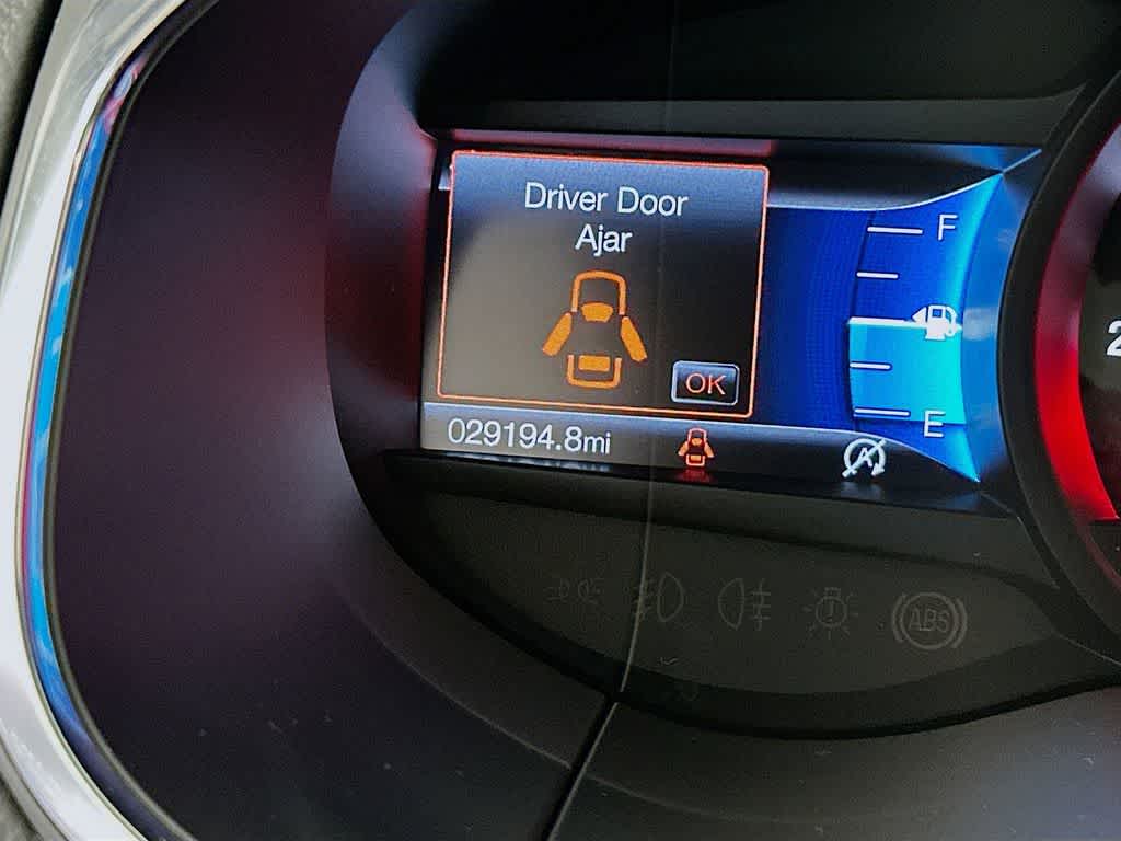 Thumbnail: 2021 Ford Edge - 19