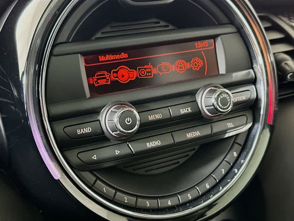 Thumbnail: 2016 MINI Cooper Hardtop - 16