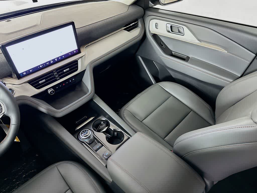 Thumbnail: 2025 Ford Explorer - 11