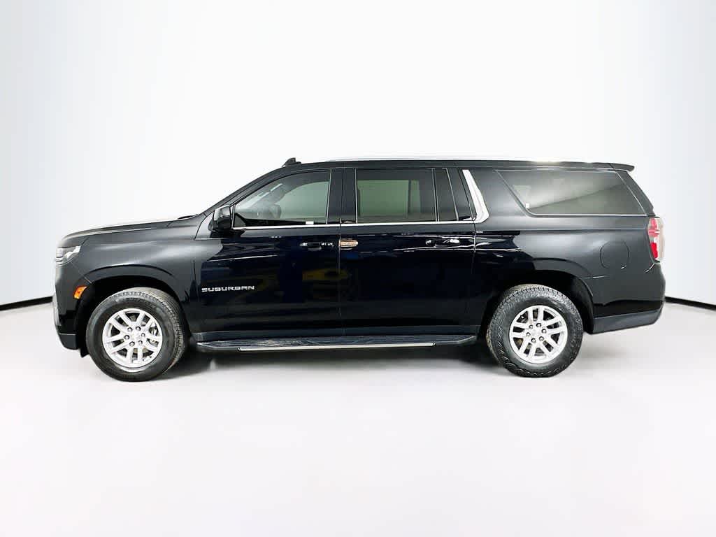 2023 Chevrolet Suburban LT 3